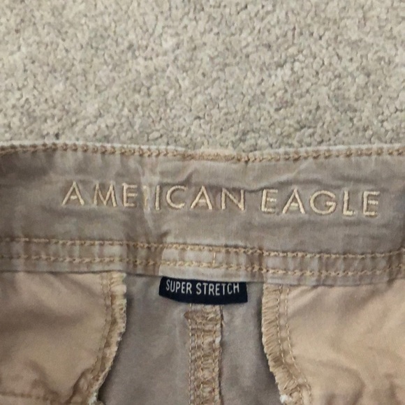 American Eagle super stretch shorts - Picture 3 of 4